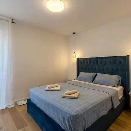 Apartment Exclusive